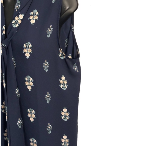 Ann Taylor L navy blue floral sleeveless blouse w neck tie - Picture 3 of 11